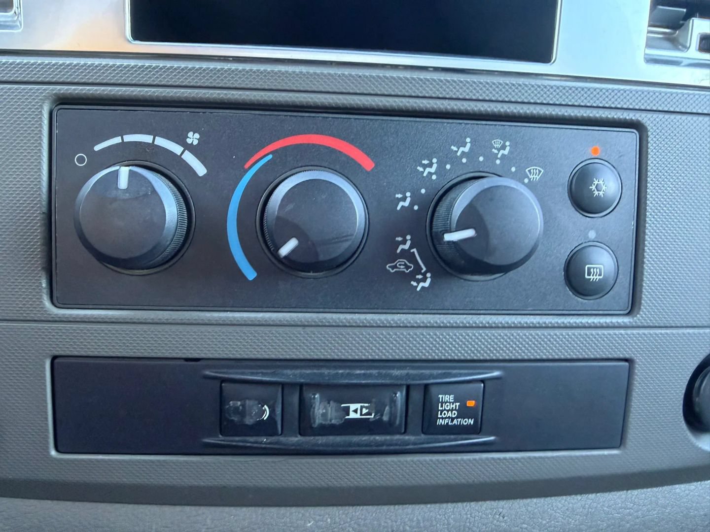 Used 2009 Dodge Ram 2500 Truck SLT w/ Popular Equipment Group RWD image 21