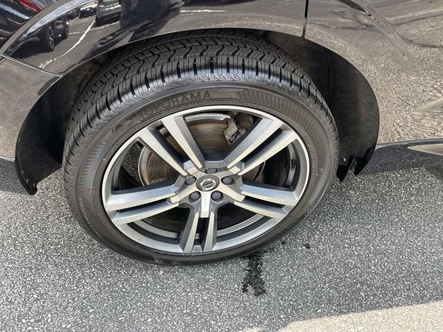 Used 2019 Volvo XC60 T6 Momentum w/ Multimedia Package AWD/4WD image 10