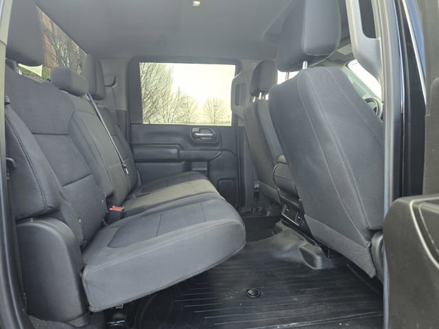 Used 2020 Chevrolet Silverado 2500 Custom w/ Custom Value Package image 15