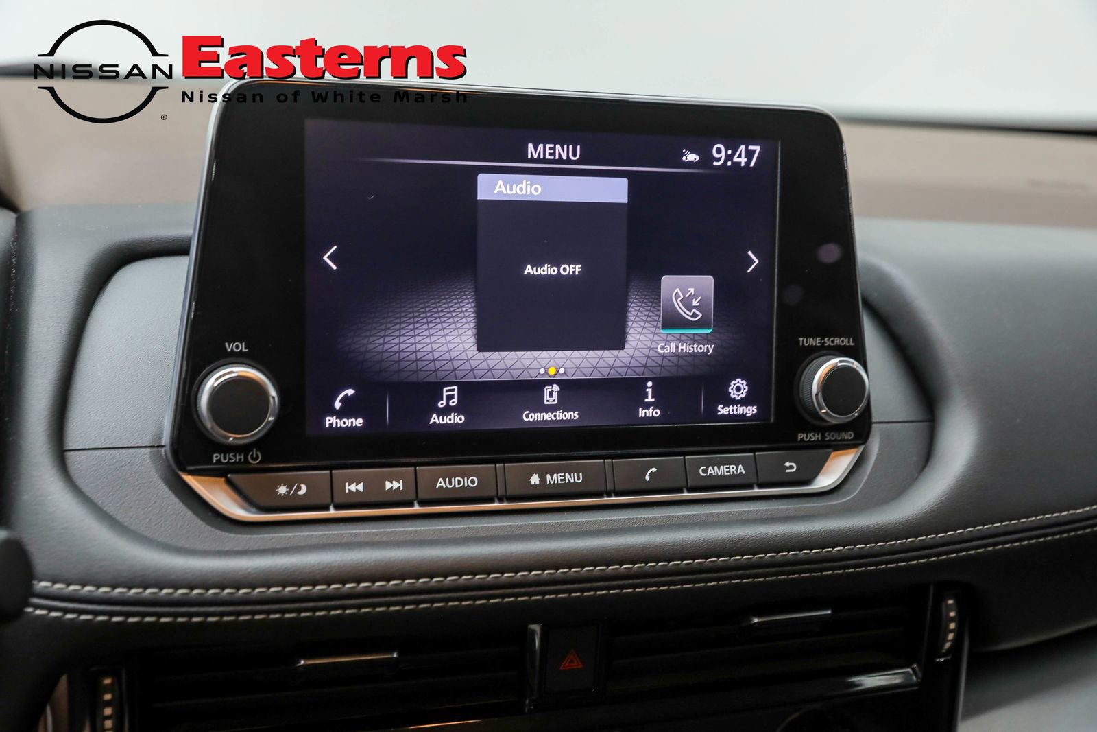 Used 2022 Nissan Rogue SV image 58