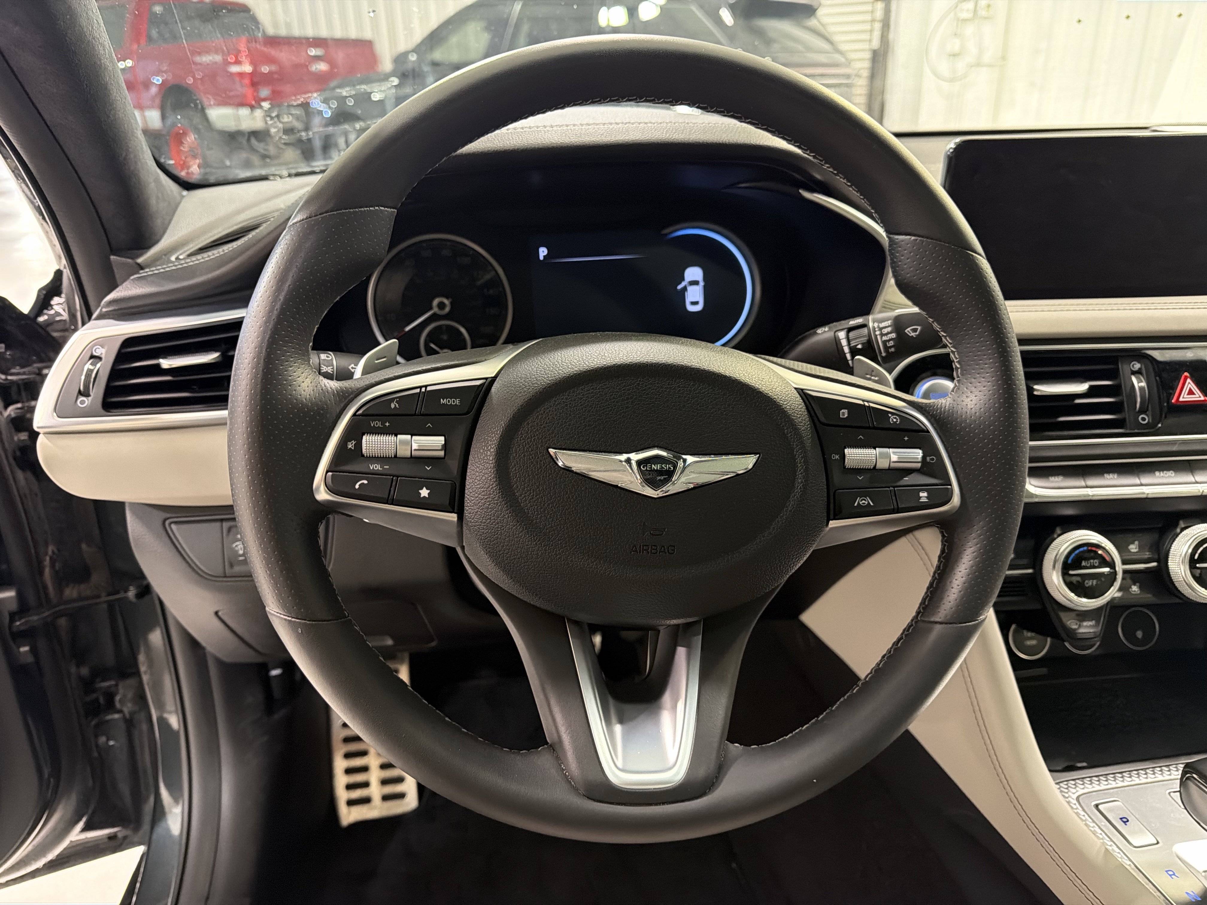 Used 2023 Genesis G70 3.3T w/ Sport Prestige Package RWD image 5