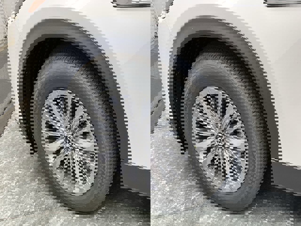 New 2025 MAZDA CX-90 3.3 Turbo w/ Preferred Package image 34