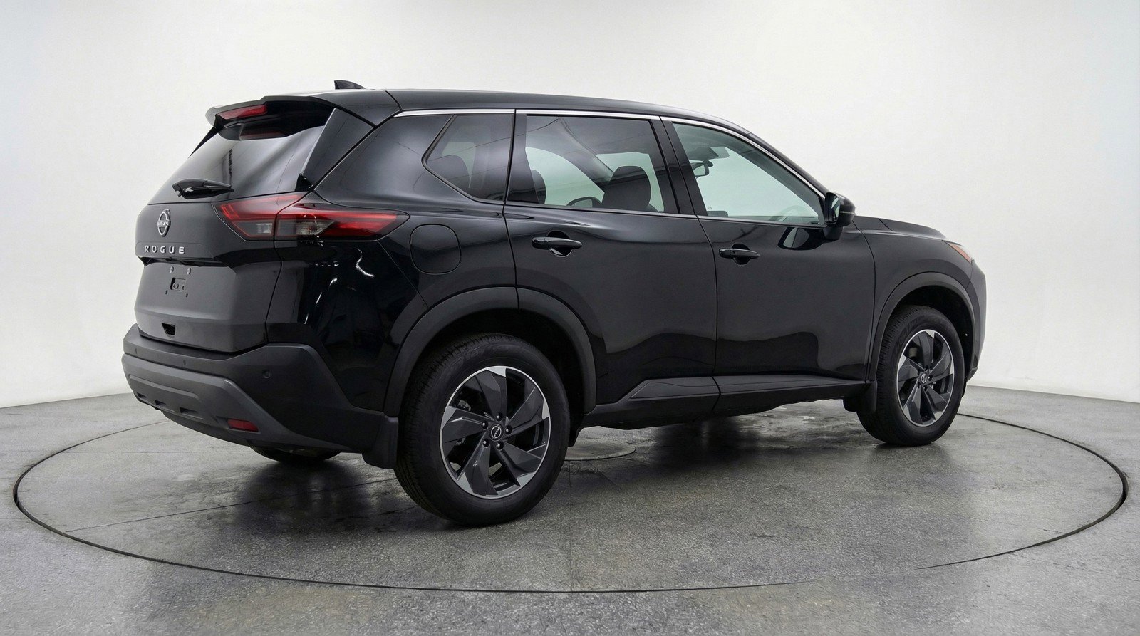 Used 2025 Nissan Rogue SV image 9