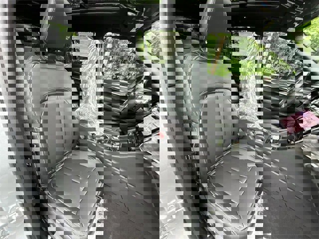 New 2025 Jeep Grand Cherokee L Limited image 16