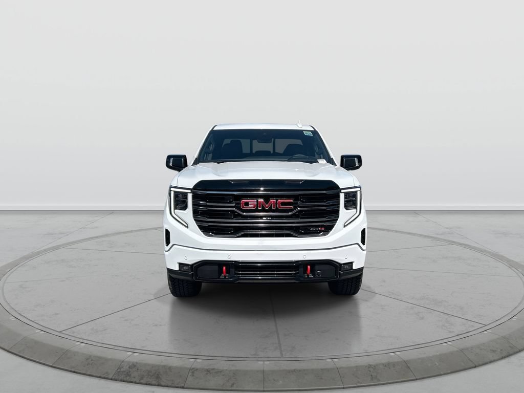 Used 2025 GMC Sierra 1500 AT4 w/ Technology Package AWD/4WD image 3