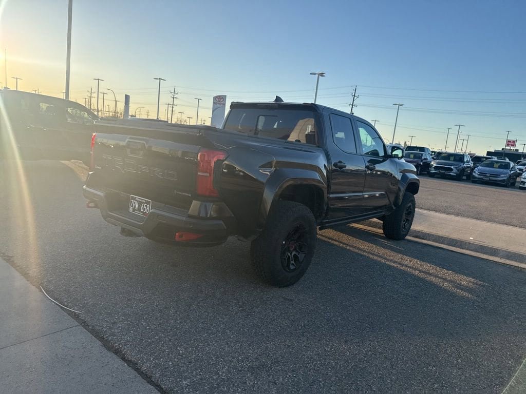Used 2025 Toyota Tacoma TRD Pro AWD/4WD image 12
