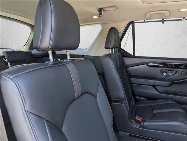Used 2024 Honda Pilot Touring image 29