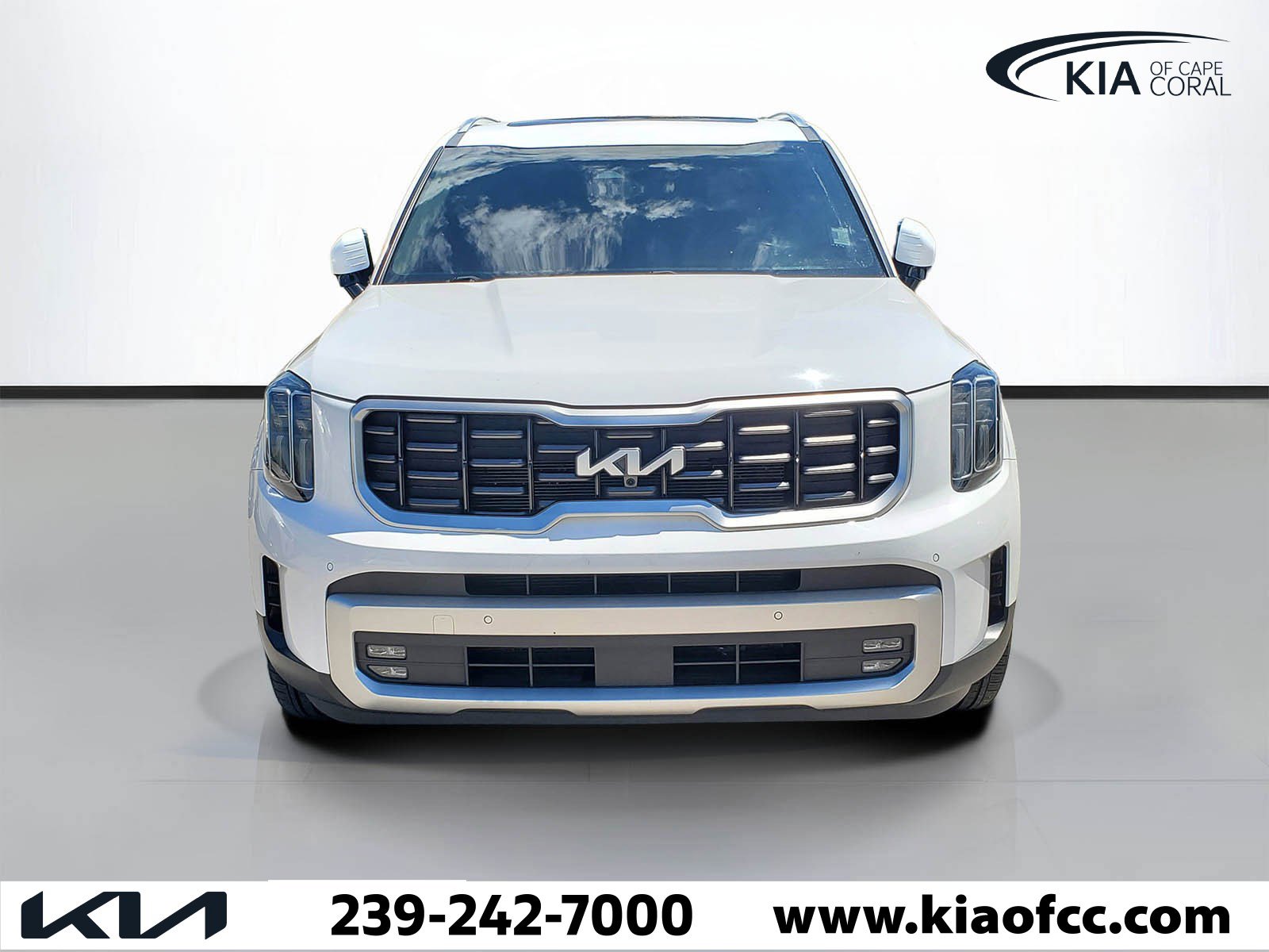 Used 2023 Kia Telluride SX AWD/4WD image 2
