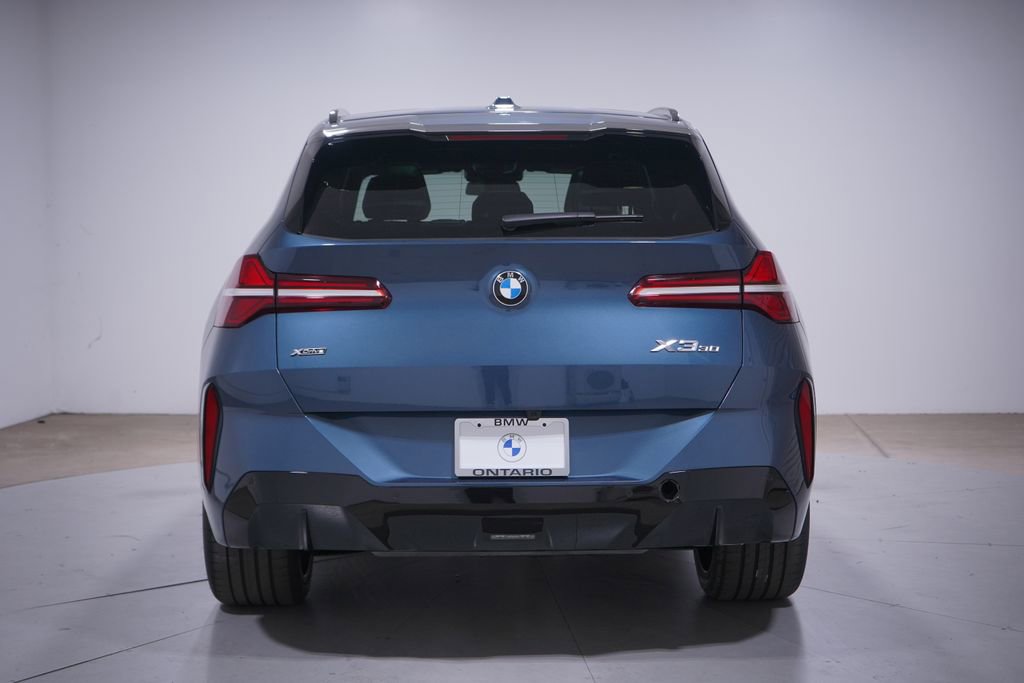 Used 2025 BMW X3 xDrive30i w/ M Sport Package image 5