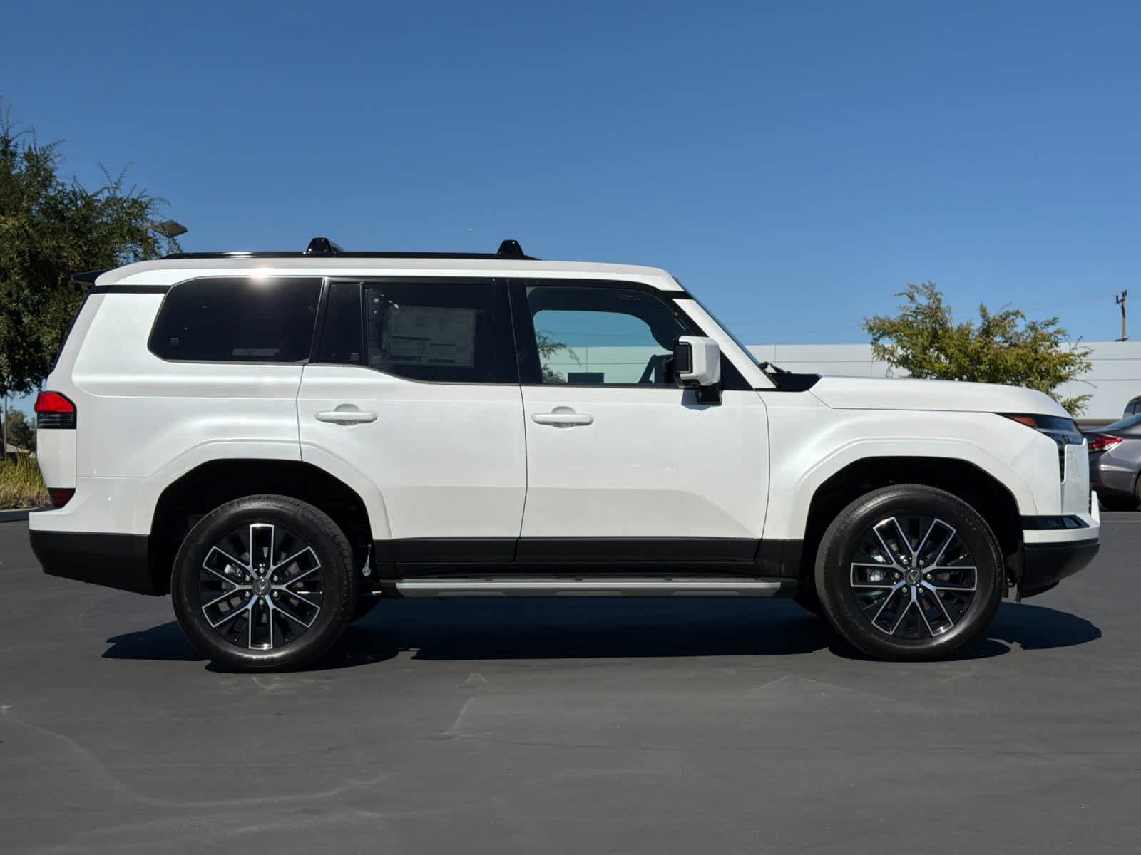 New 2026 Lexus GX 550 w/ Accessory Package (Z1) AWD/4WD image 6