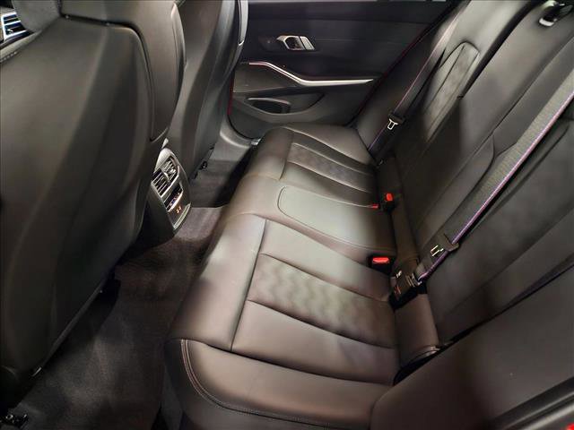 Used 2026 BMW M3 Competition w/ Executive Package image 17