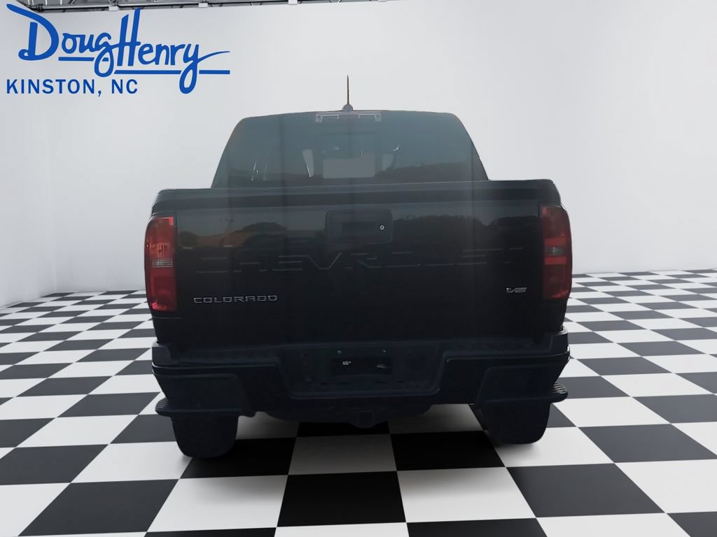 Used 2022 Chevrolet Colorado Z71 AWD/4WD image 4