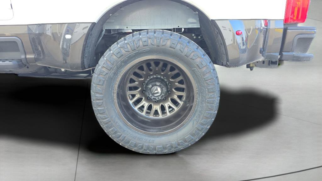 Used 2025 Ford F450 King Ranch w/ FX4 Off-Road Package image 13