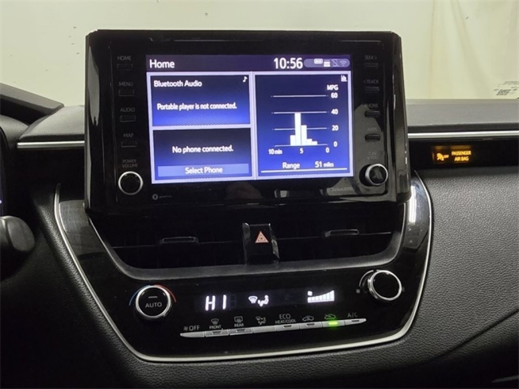 Used 2022 Toyota Corolla LE image 24