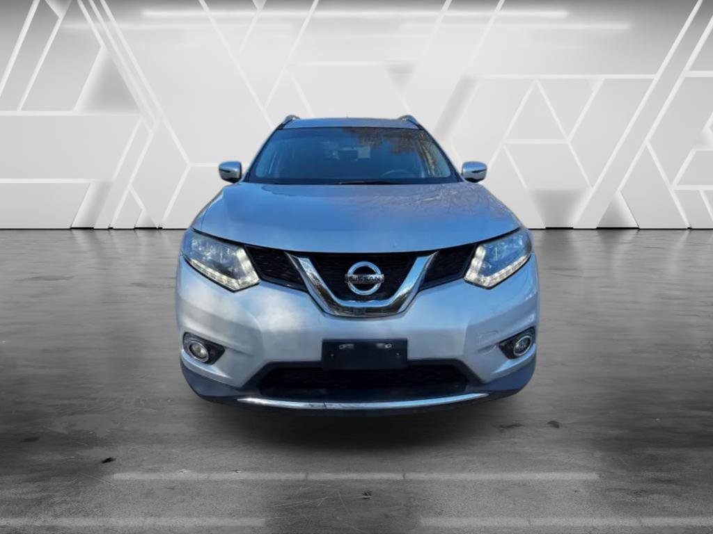 Used 2016 Nissan Rogue SV w/ SV Family Package image 3