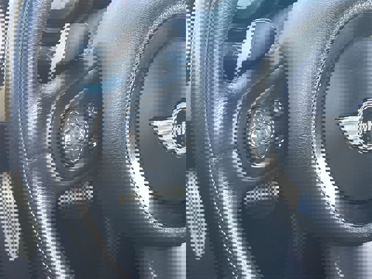 Used 2011 MINI Cooper S image 22