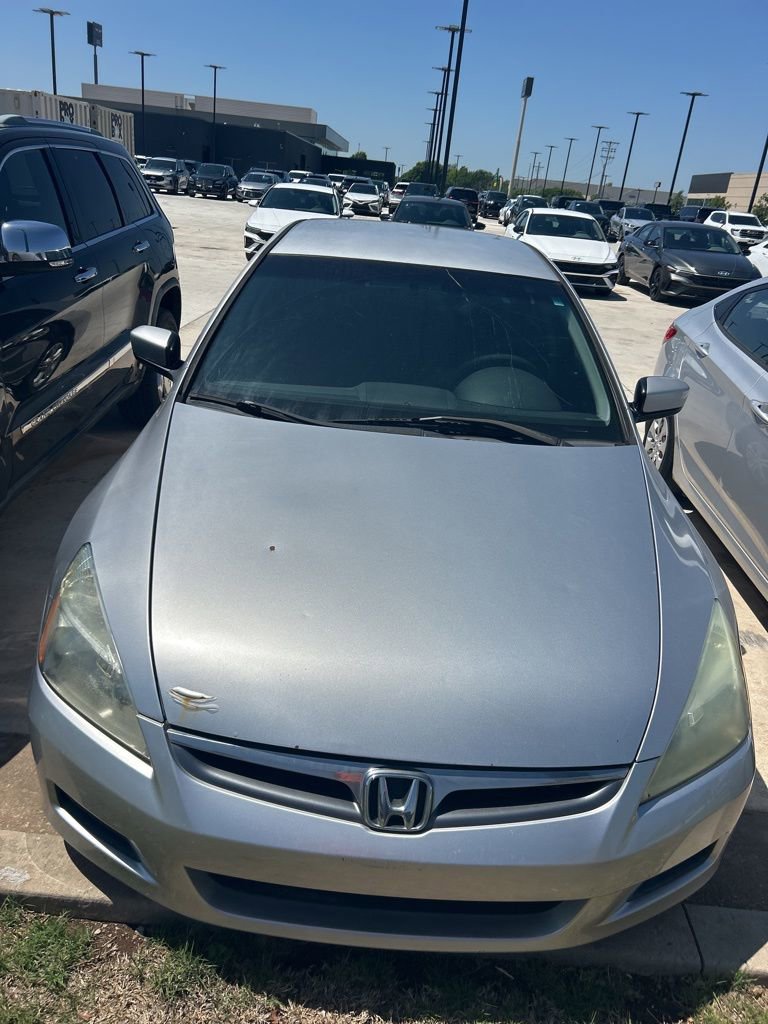 Used 2006 Honda Accord SE image 2
