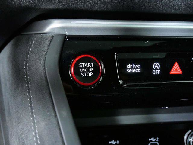 New 2025 Audi SQ5 Premium Plus image 25