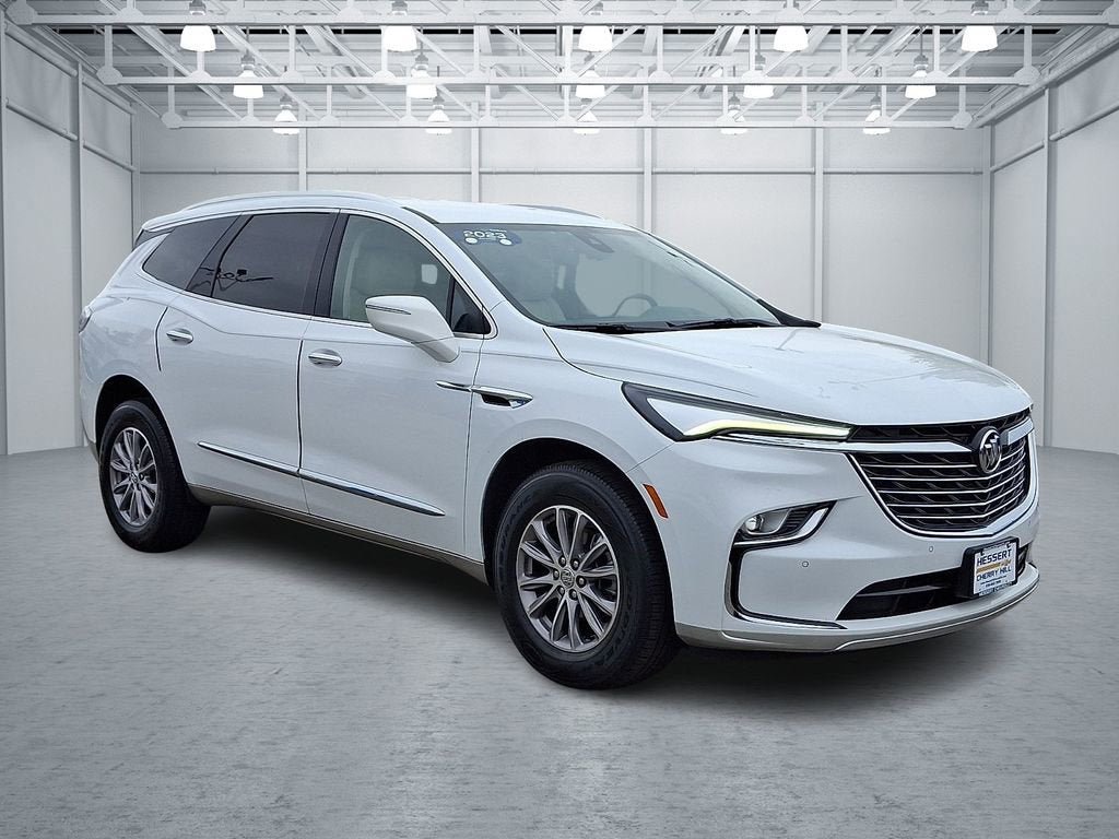 Certified 2023 Buick Enclave Essence FWD image 4