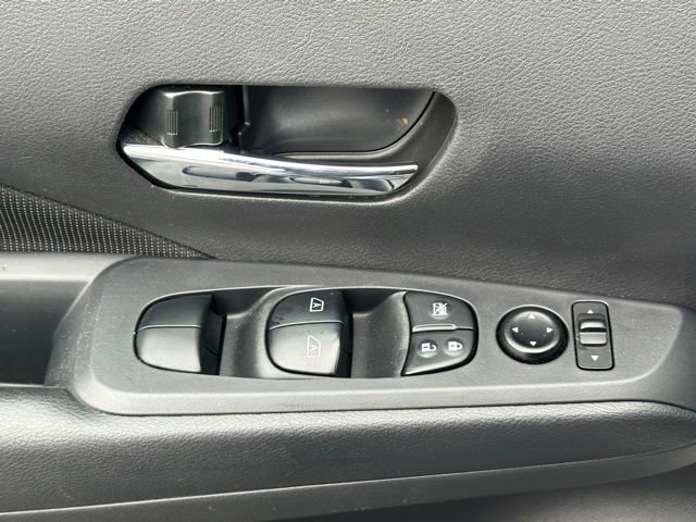 Certified 2024 Nissan Kicks SV FWD image 22