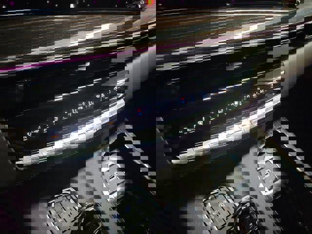 Certified 2021 Cadillac Escalade Premium Luxury RWD image 28