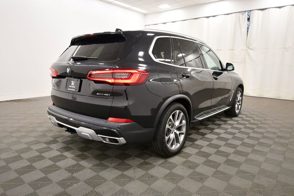 Used 2019 BMW X5 xDrive40i w/ Executive Package AWD/4WD image 9