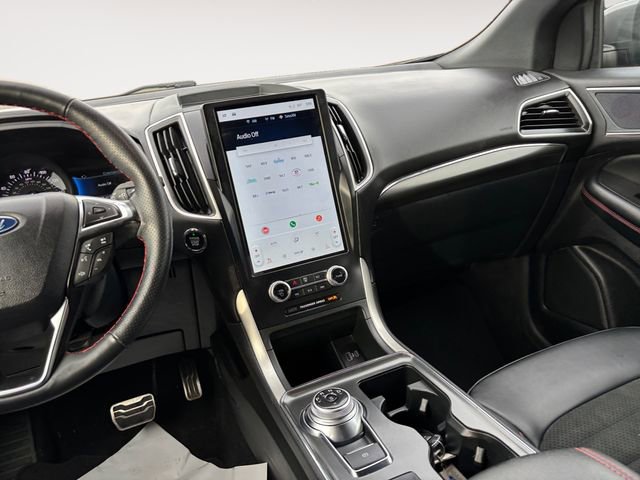 Used 2024 Ford Edge ST-Line w/ Class II Trailer Tow Package image 11