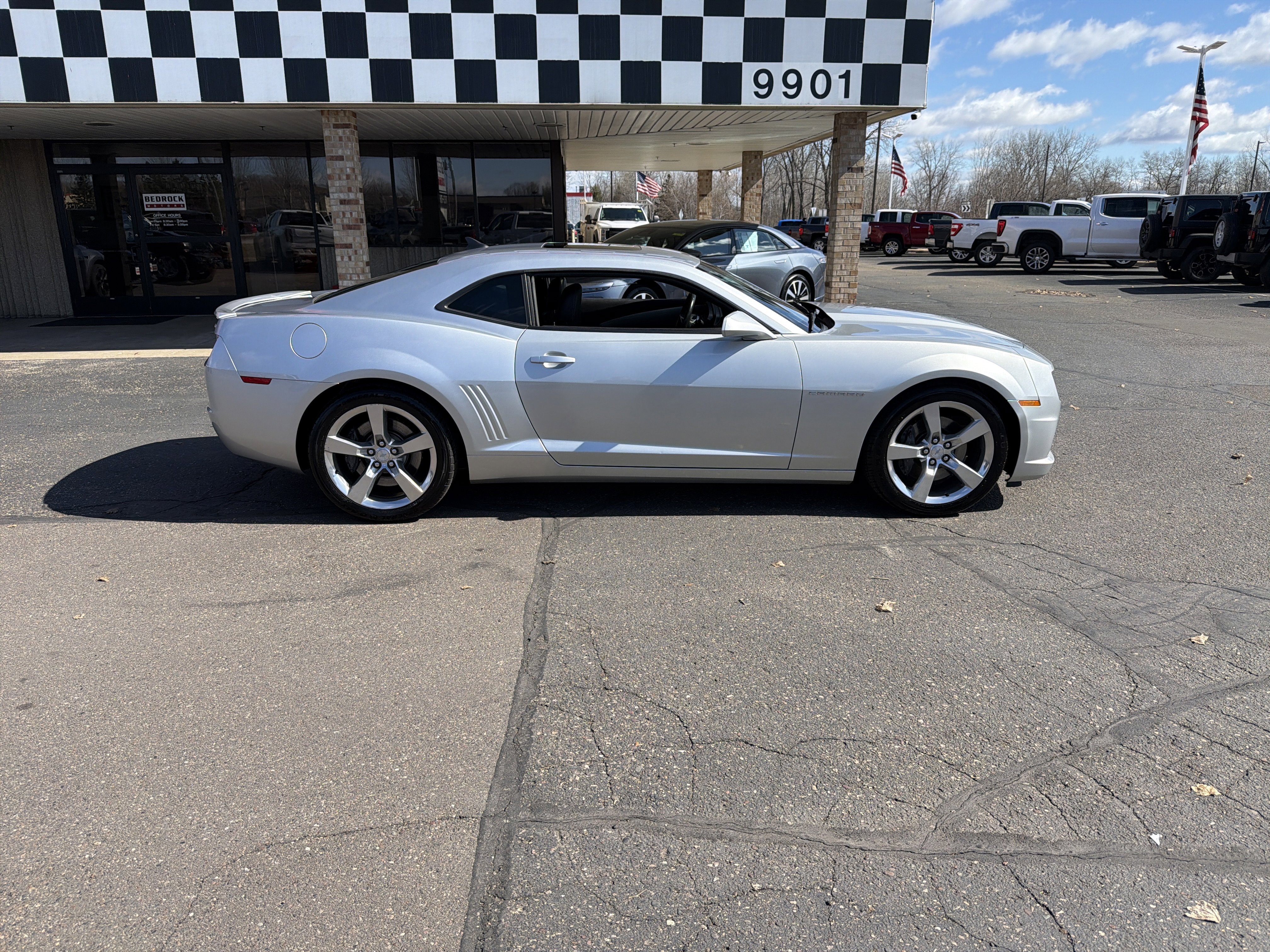 Used 2010 Chevrolet Camaro SS w/ RS Package image 12
