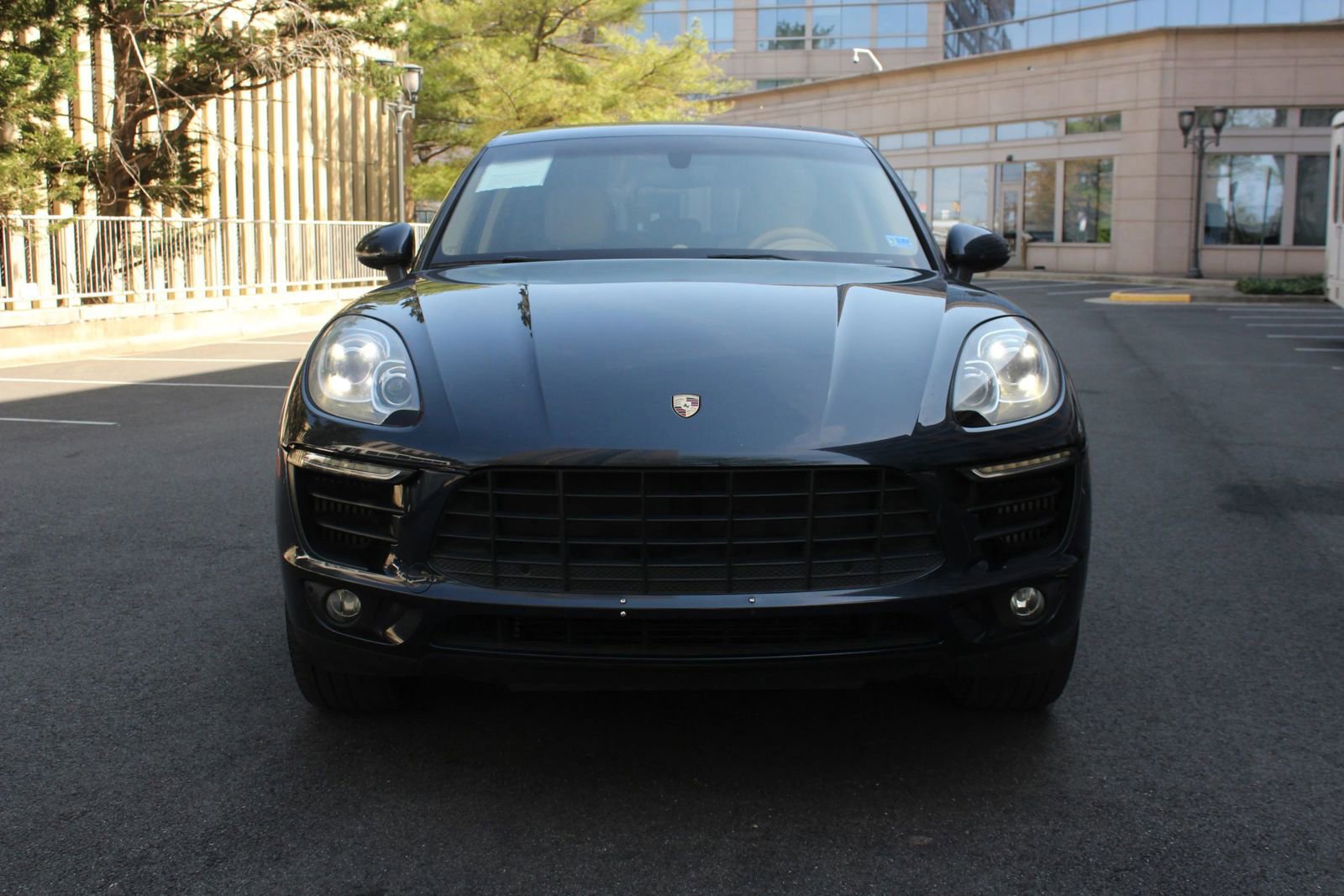 Used 2016 Porsche Macan S w/ Premium Package Plus image 3