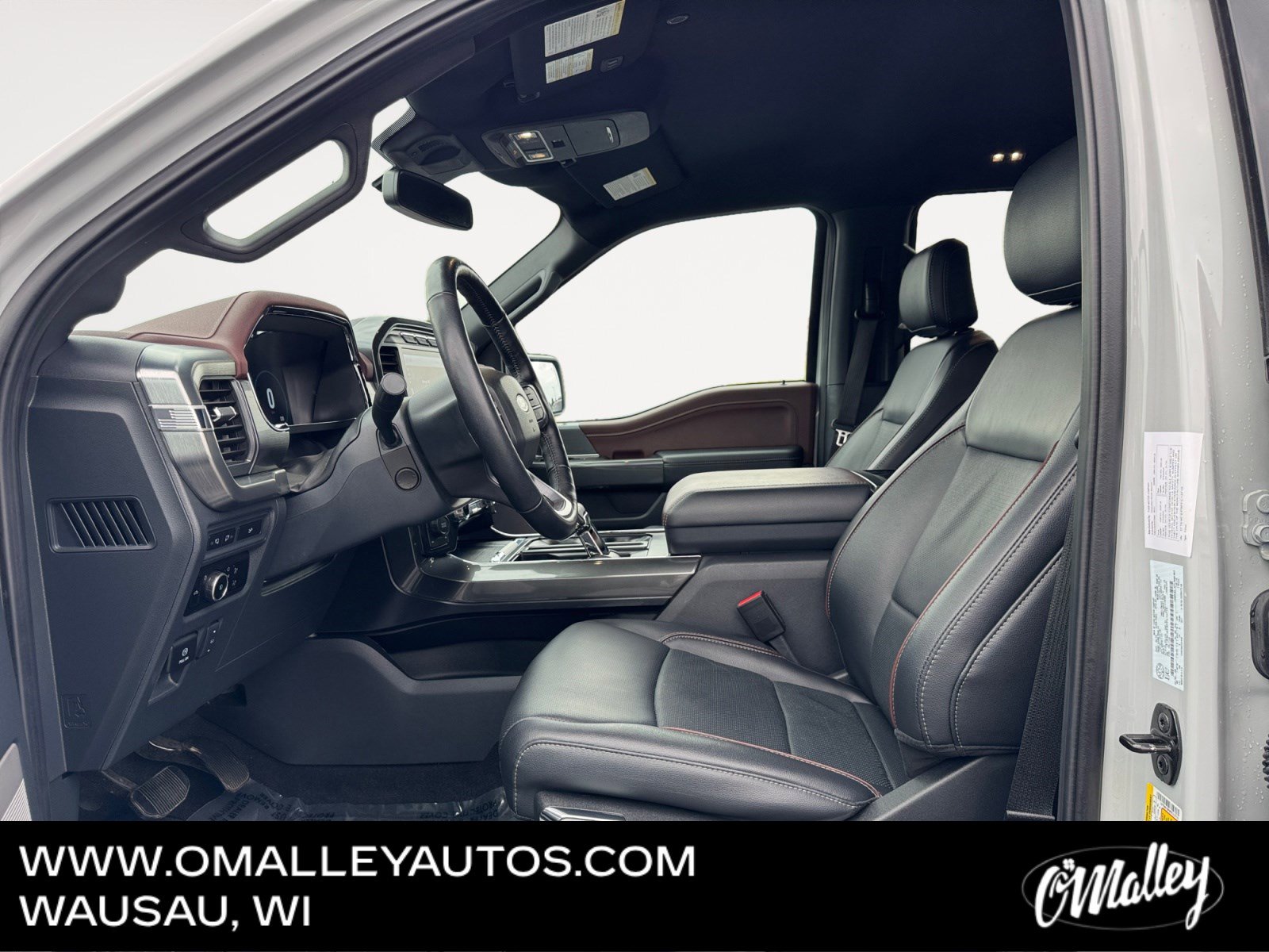 Used 2023 Ford F150 Lariat w/ Equipment Group 502A High image 10