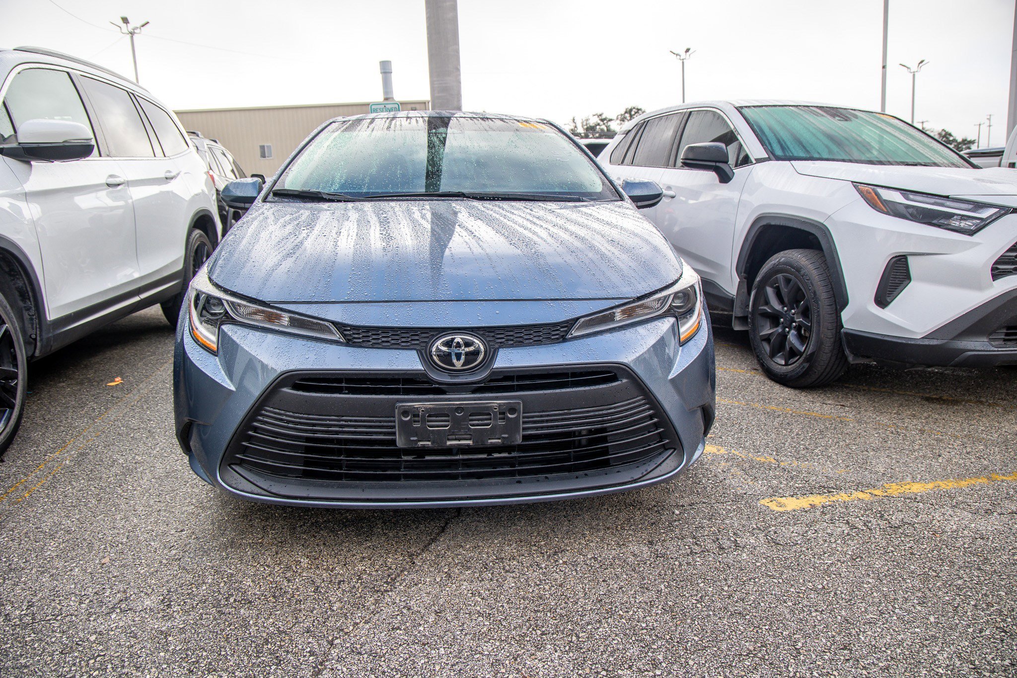 Used 2024 Toyota Corolla LE image 4