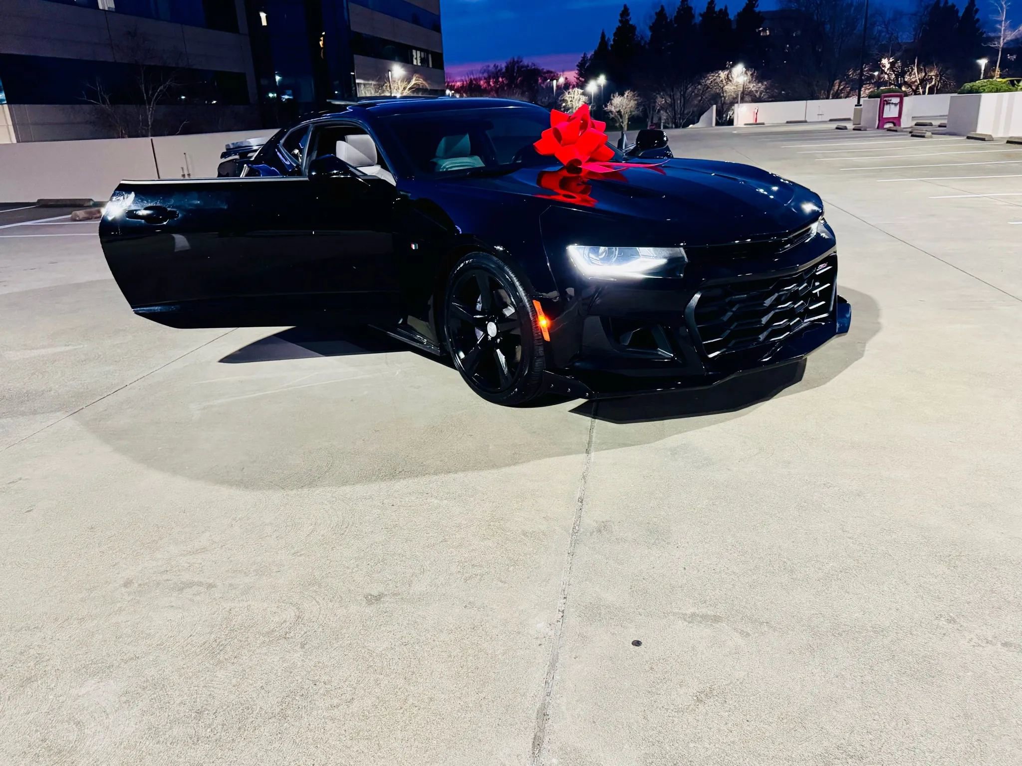 Used 2017 Chevrolet Camaro SS image 51