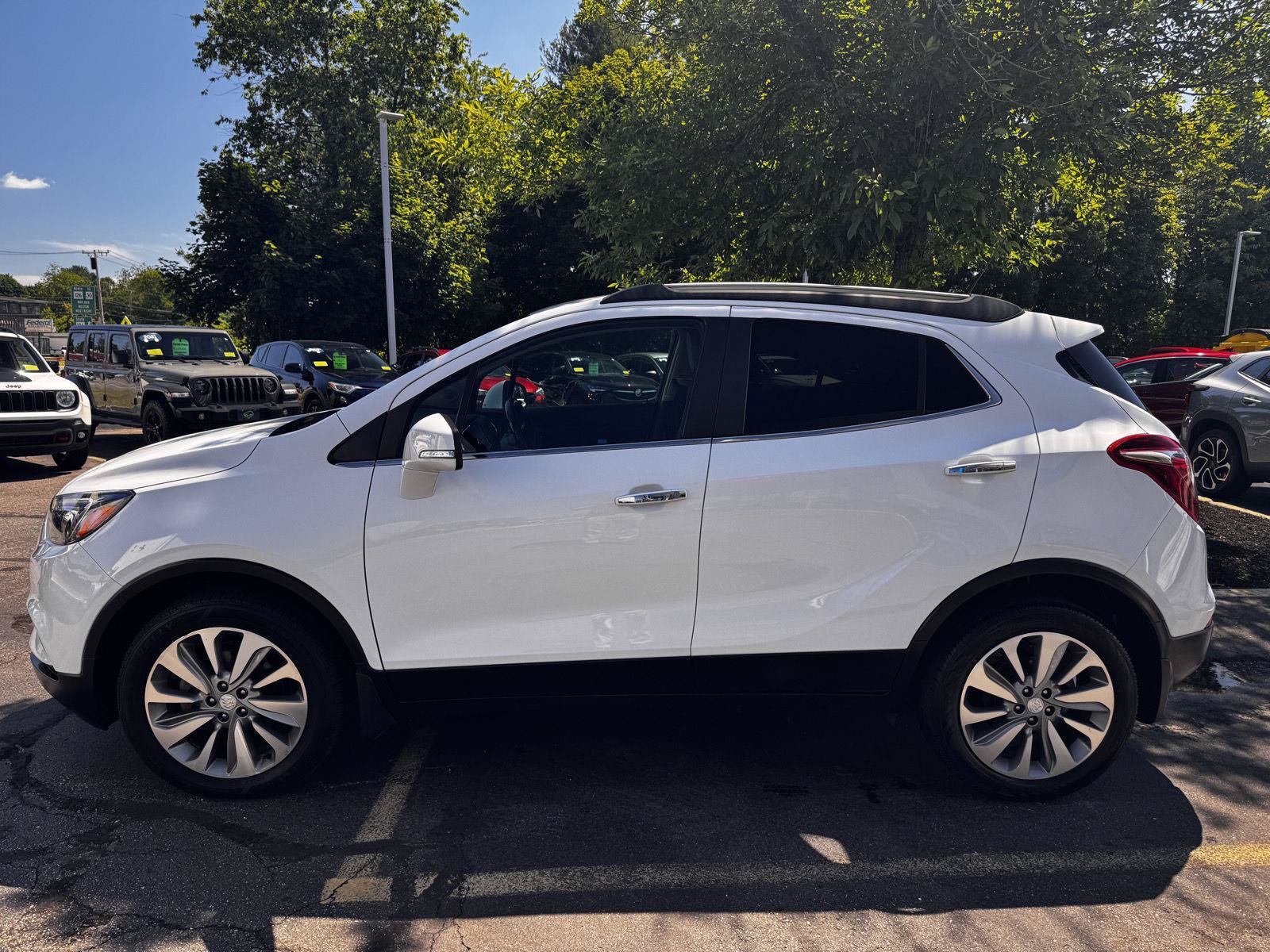 Certified 2019 Buick Encore Preferred AWD/4WD image 7