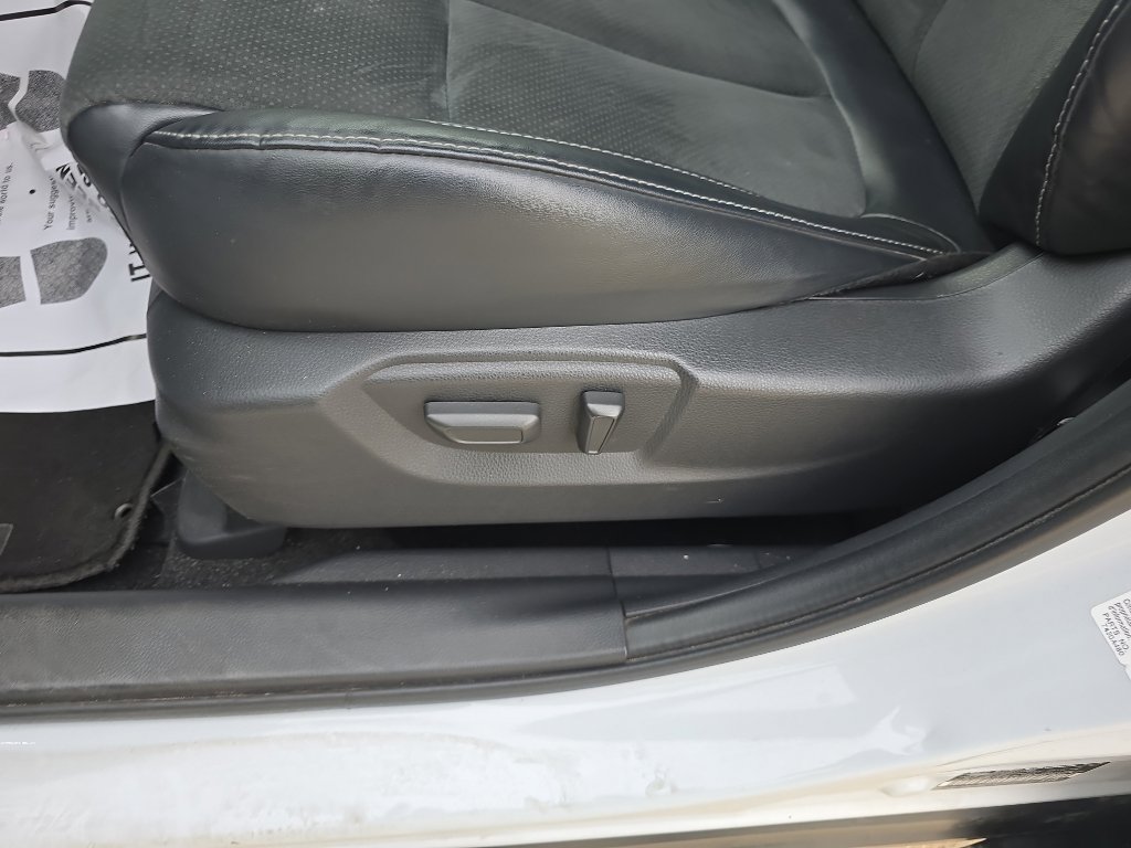 Used 2022 Mitsubishi Eclipse Cross SE AWD/4WD image 19