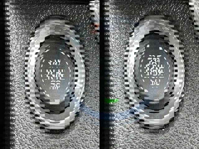 Used 2025 Buick Envista Sport Touring image 21