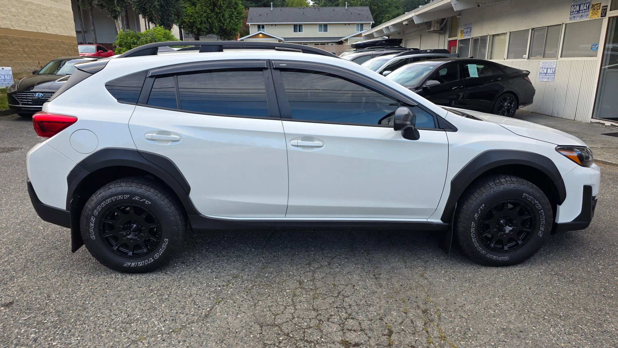 Used 2022 Subaru Crosstrek 2.5i Sport w/ Moonroof Package image 4