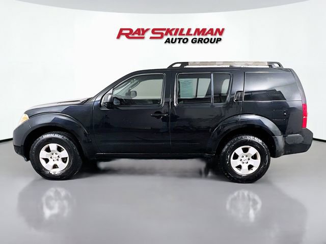 Used 2012 Nissan Pathfinder S image 4