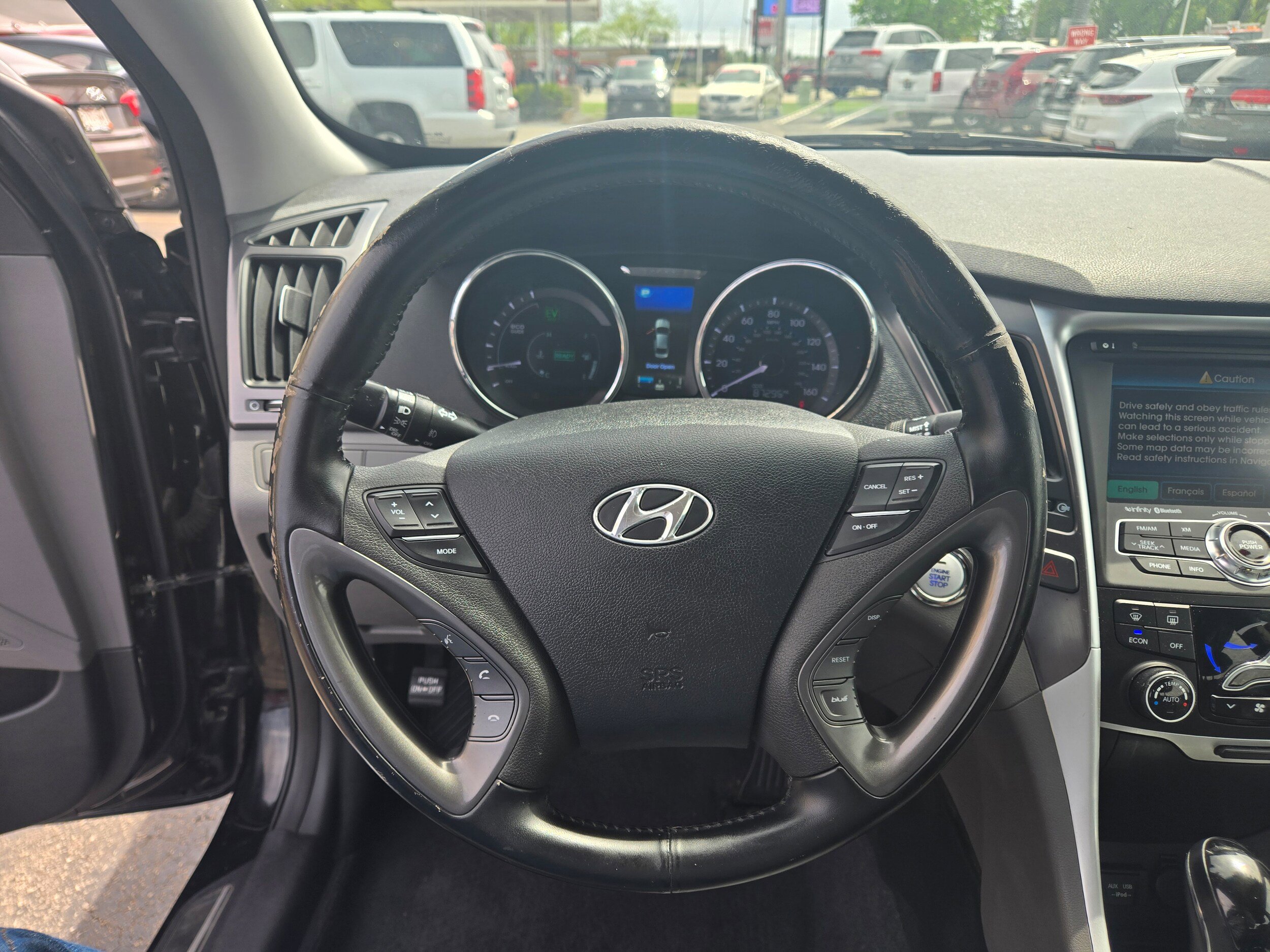 Used 2015 Hyundai Sonata Limited w/ Option Group 02 FWD image 6