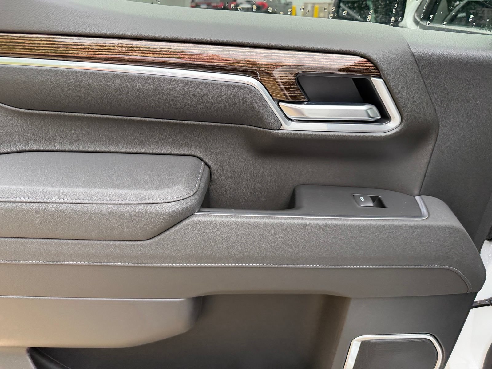 New 2026 GMC Sierra 1500 Elevation AWD/4WD image 11