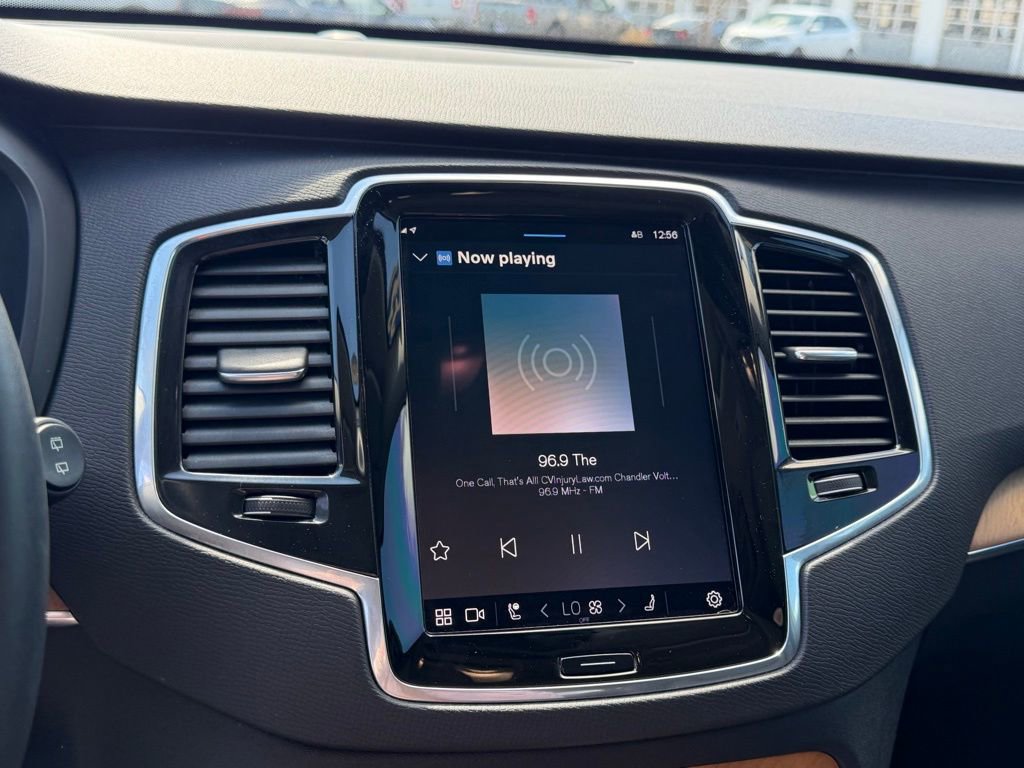 Used 2023 Volvo XC90 B6 Plus w/ Protection Package Premier image 22