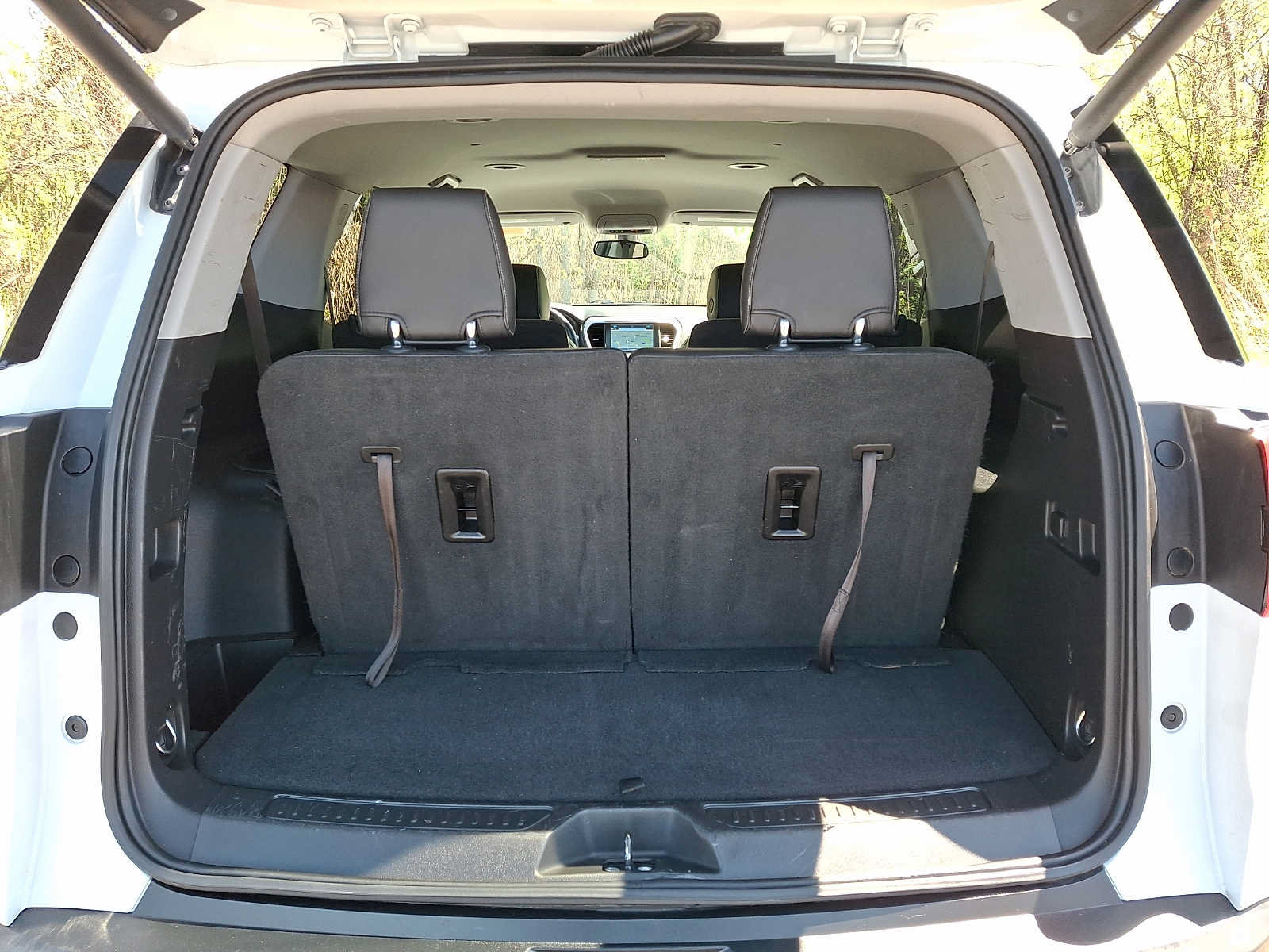 Used 2019 GMC Acadia SLT AWD/4WD image 29