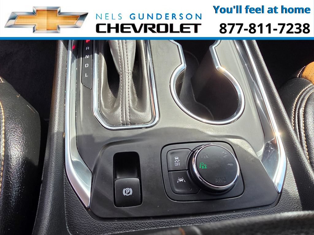 Used 2020 Chevrolet Traverse LT w/ Driver Confidence II Package AWD/4WD image 26