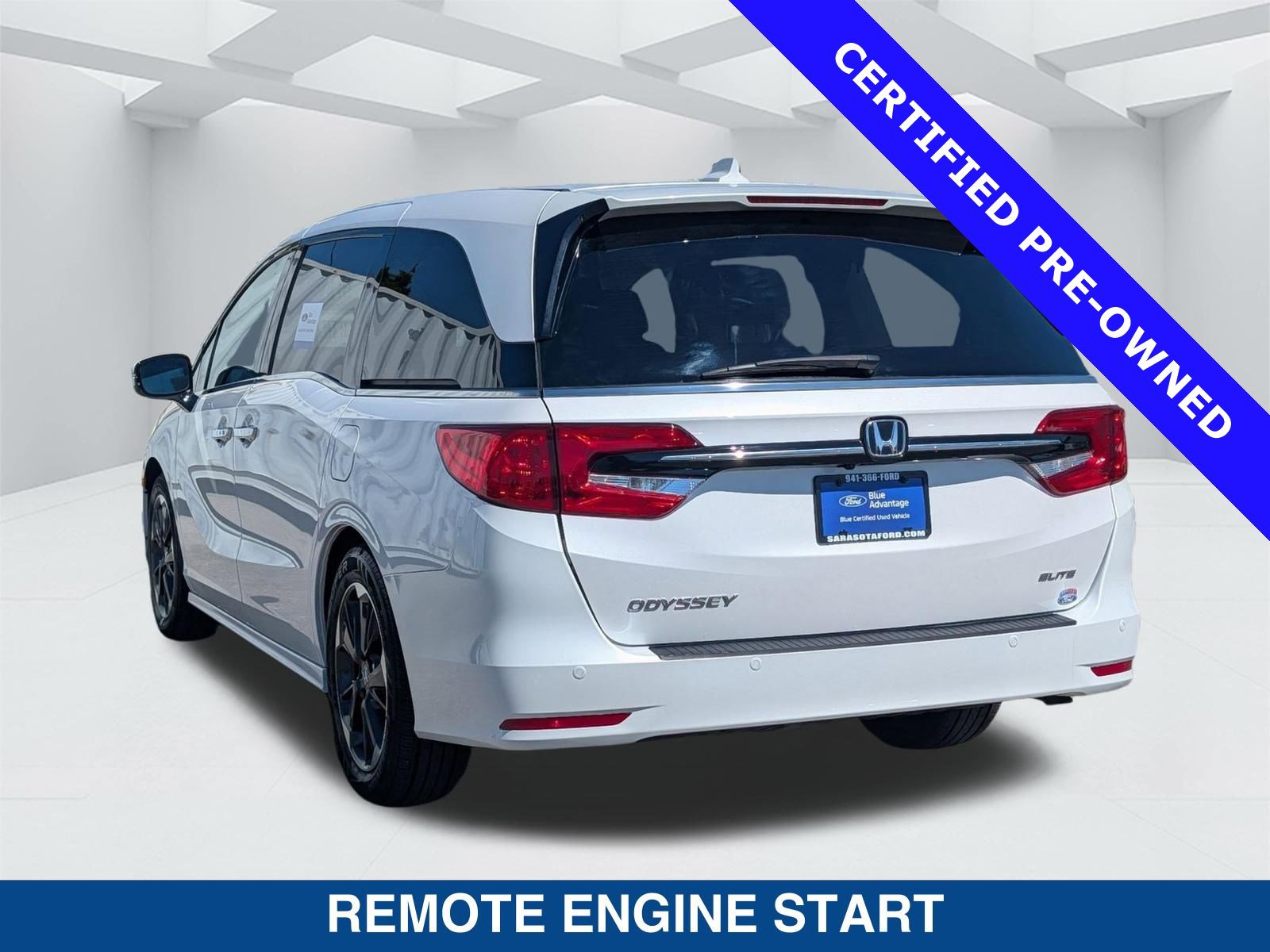 Used 2023 Honda Odyssey Elite image 6