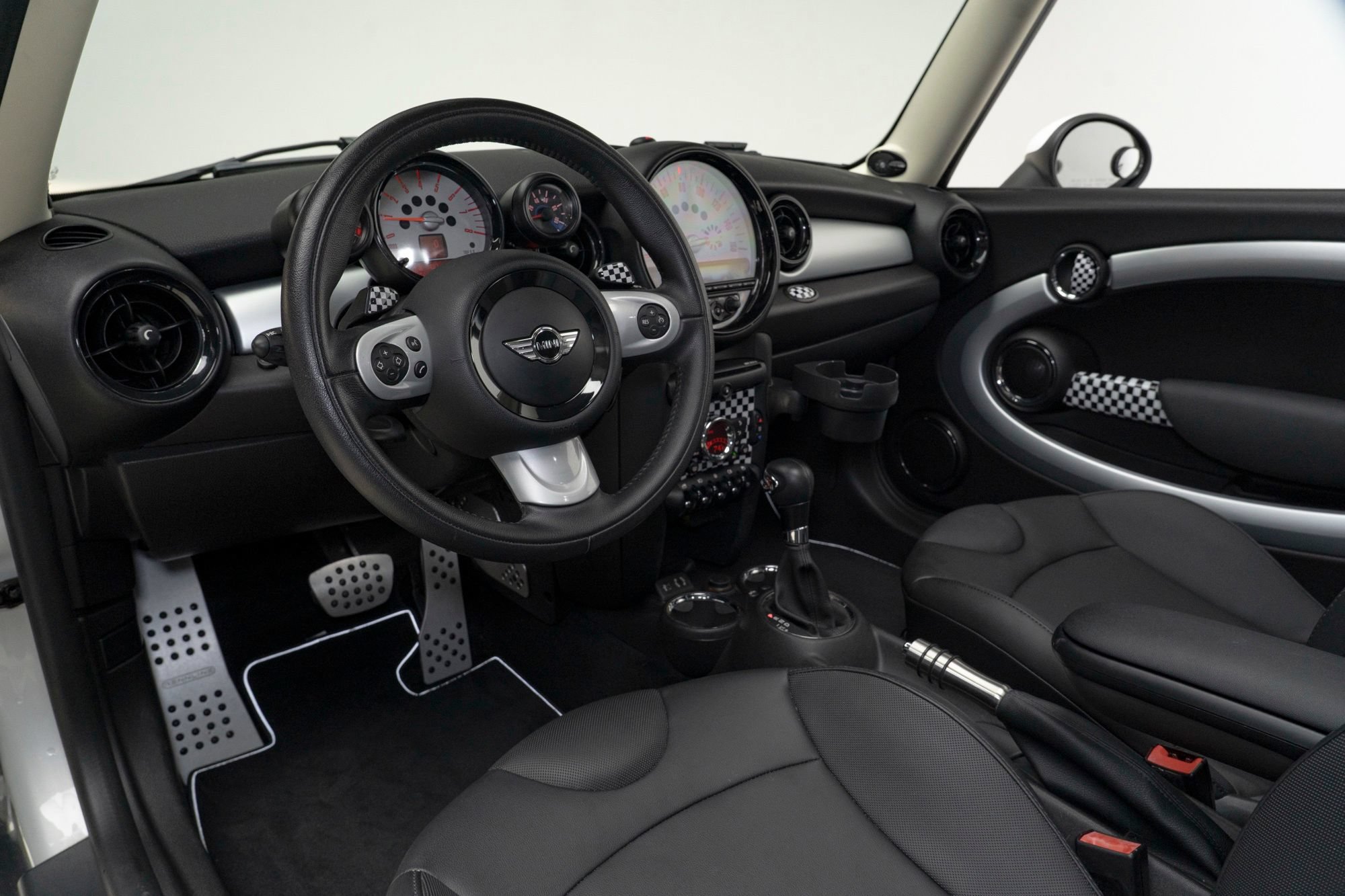 Used 2013 MINI Cooper S FWD image 15