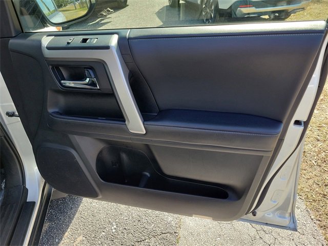 Used 2023 Toyota 4Runner SR5 image 33