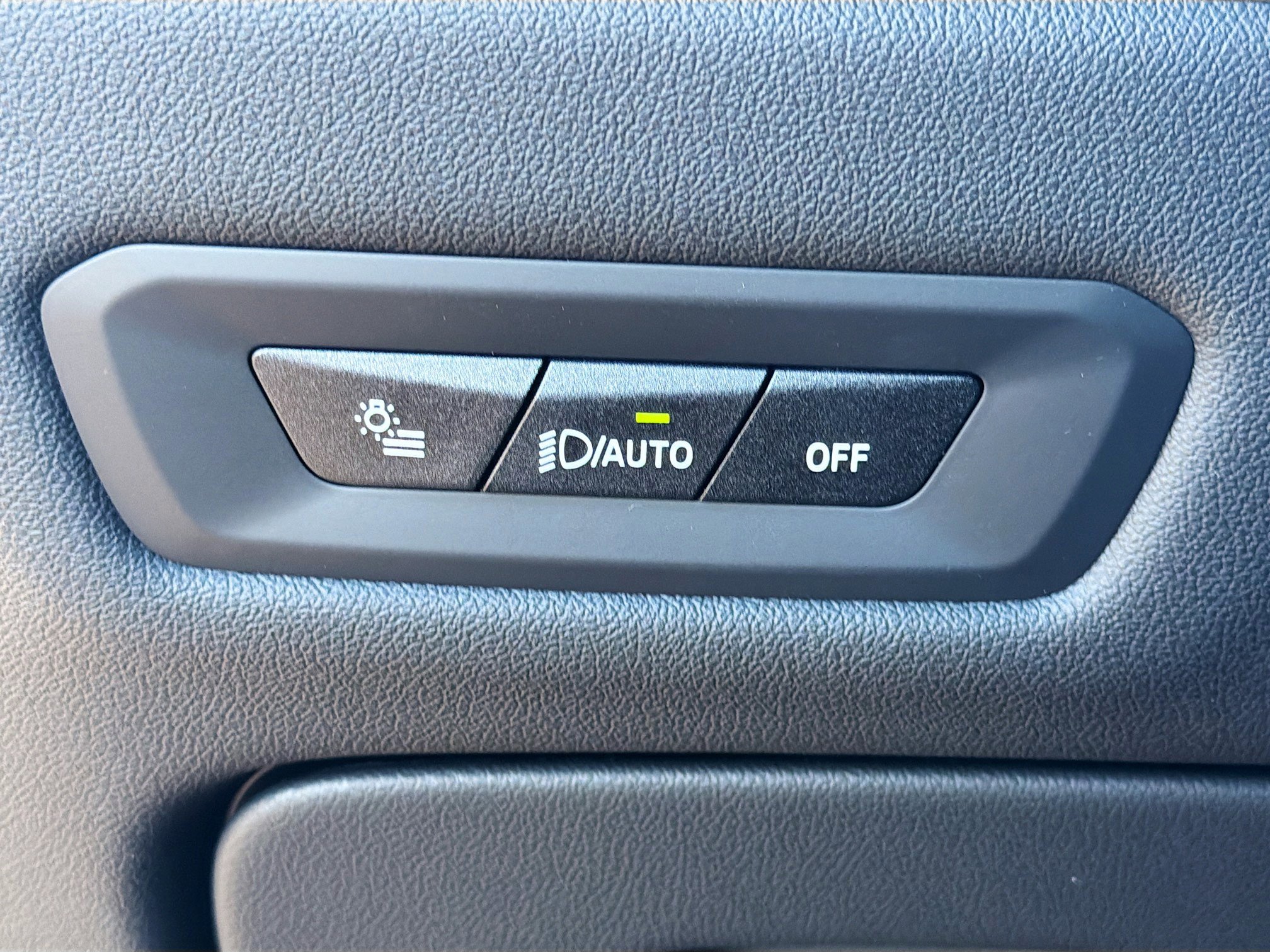 New 2026 BMW X5 xDrive50e w/ Executive Package image 36