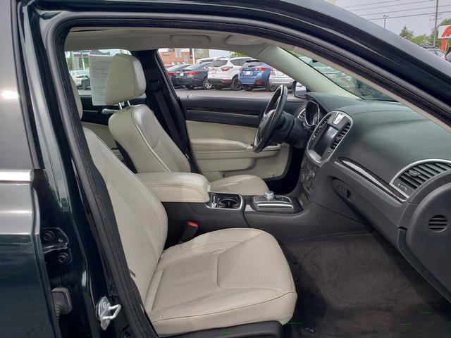 Used 2016 Chrysler 300 C w/ Harman/Kardon Audio Group image 15