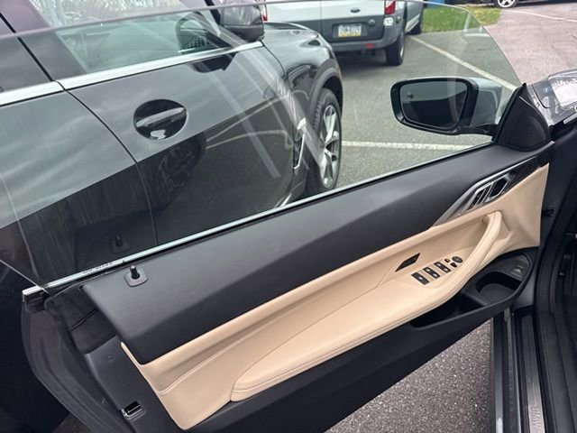 Certified 2025 BMW 430i xDrive Convertible w/ Premium Package image 13