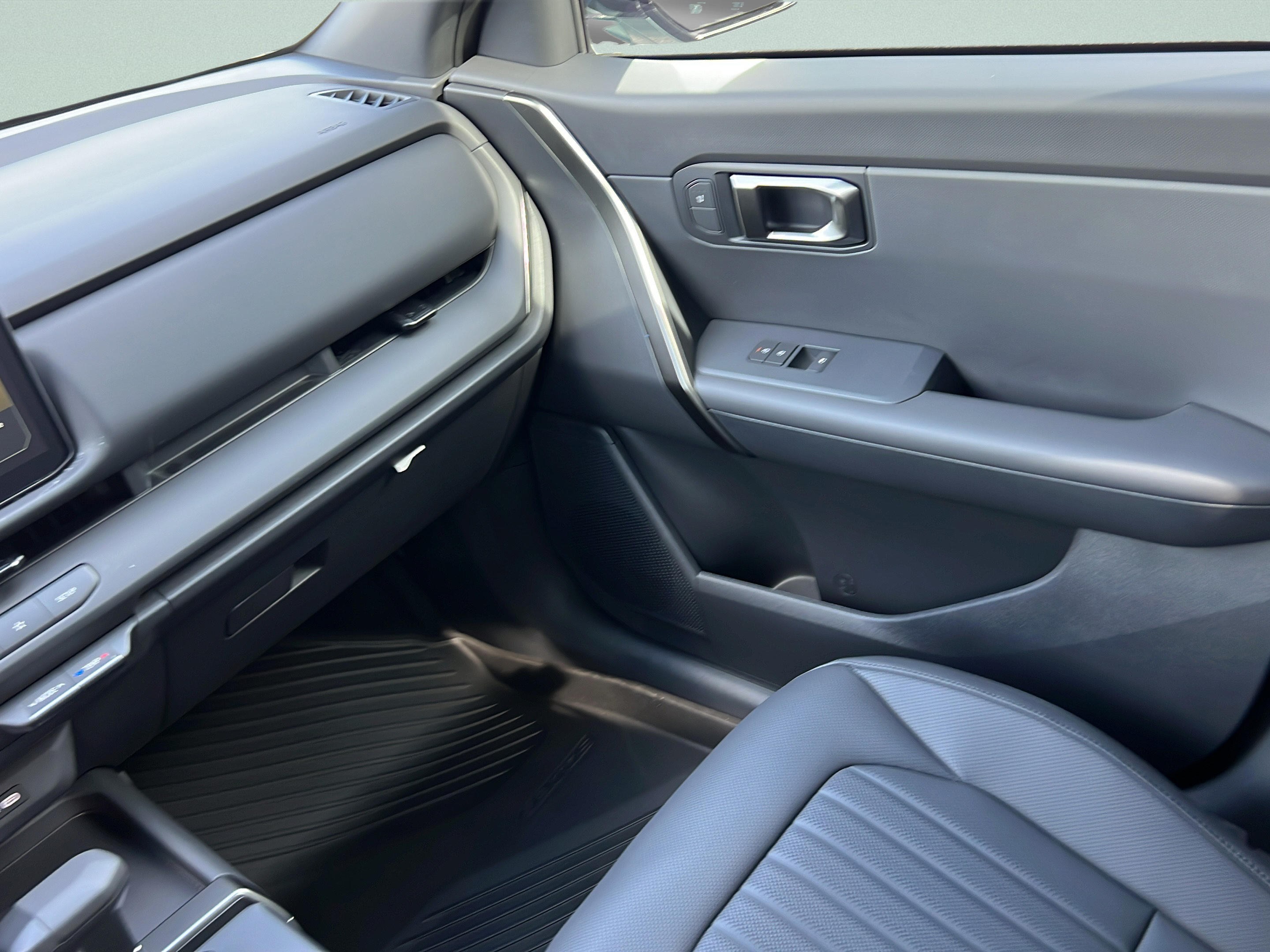 New 2027 Kia Seltos X-Line S AWD/4WD image 13