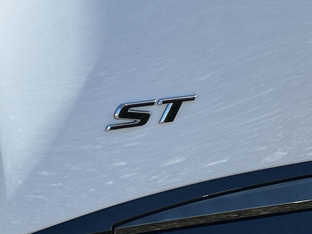 New 2026 Buick Envision Sport Touring image 33